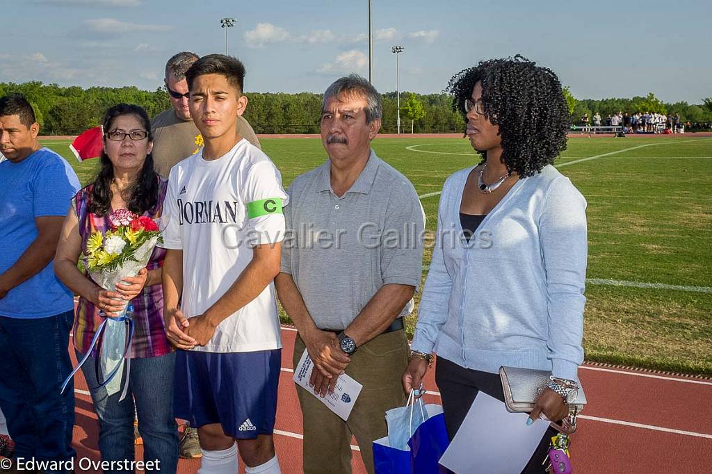 VBSoccervsWade_Seniors -87.jpg